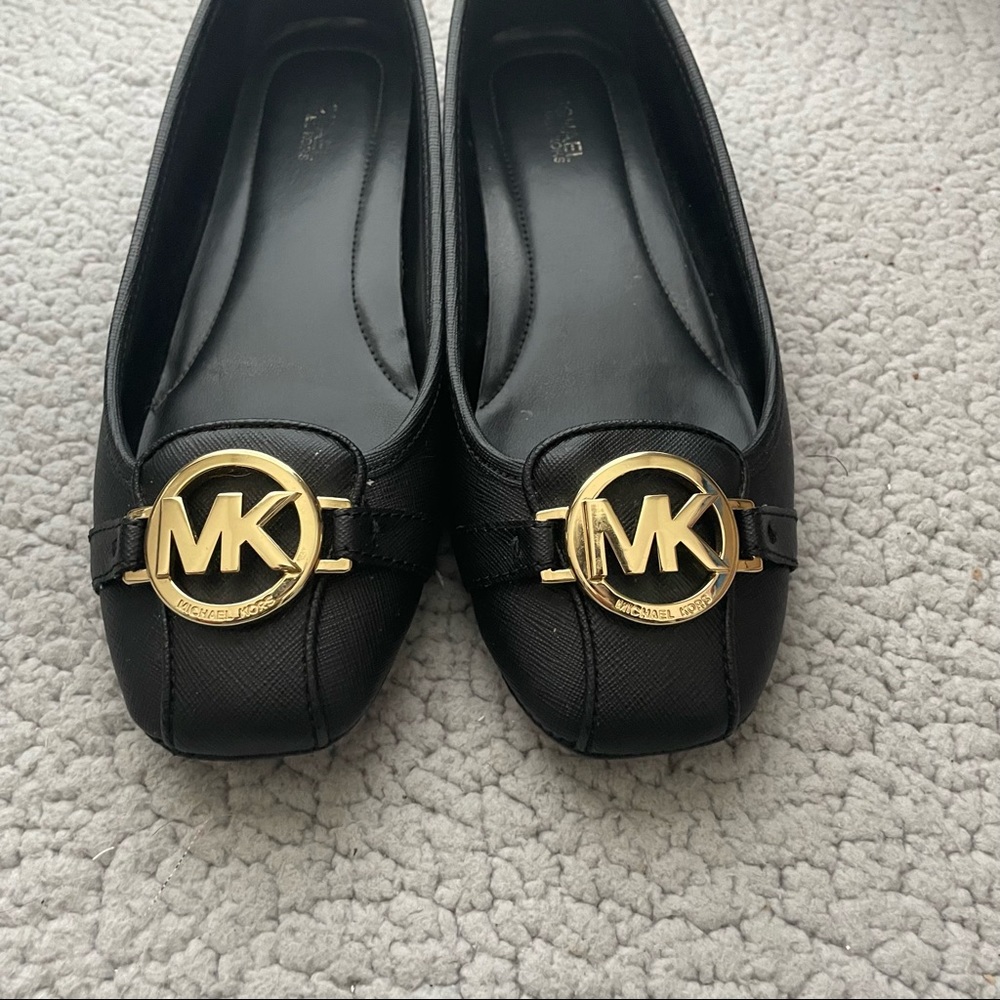 Michael Kors flats